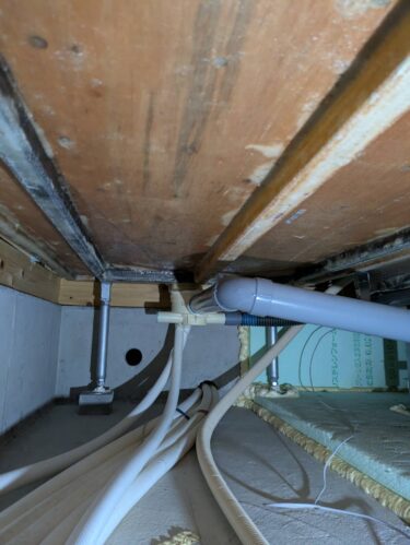 「建設業界が直面する新たな課題：高気密住宅とカビ問題の真実」