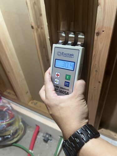建物漏水→カビ→体調不良…福祉施設必見の対策ガイド in 関西