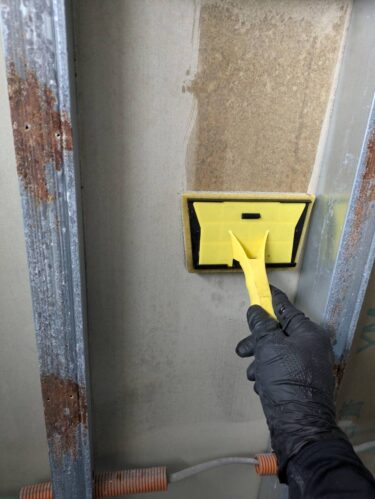 漏水発生 → カビ拡大を防ぐ7ステップ：天井裏・壁裏も徹底対応