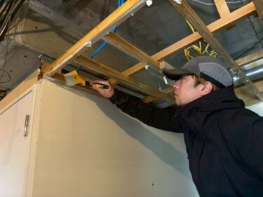 新築戸建て1年目でLD床が黒ずみに…原因とカビ対策の全て！